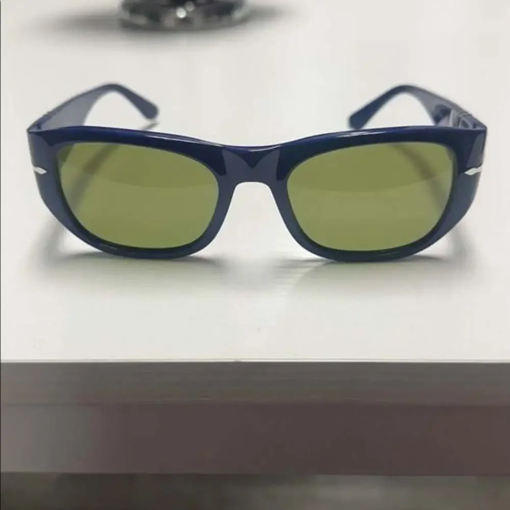 Stylish Persol Blue Sunglasses with G15 polarized lenses